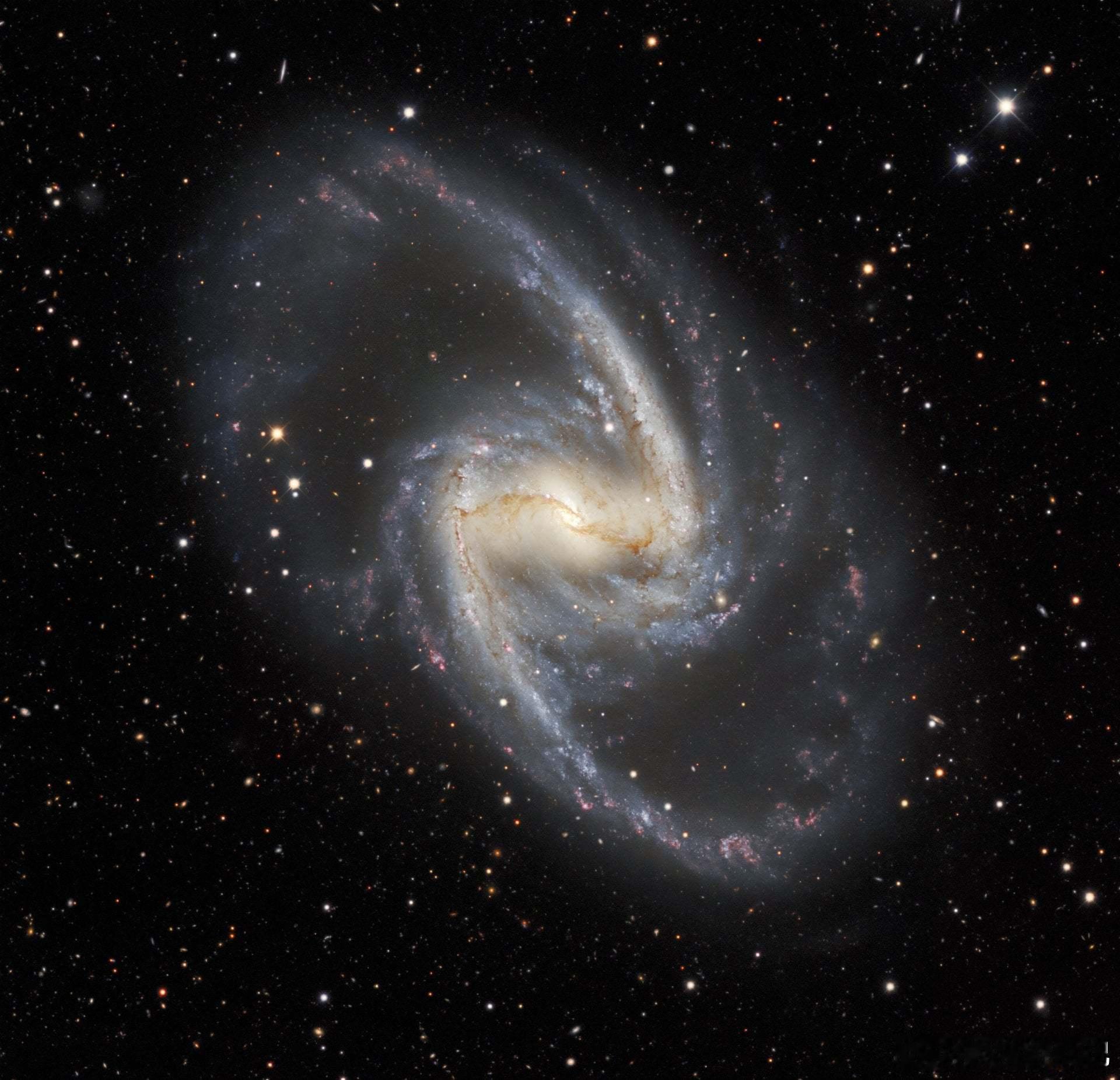 银河系“心脏”如何共同成长！科学家们对一个有棒旋结构的星系（类似于银河系）的演化