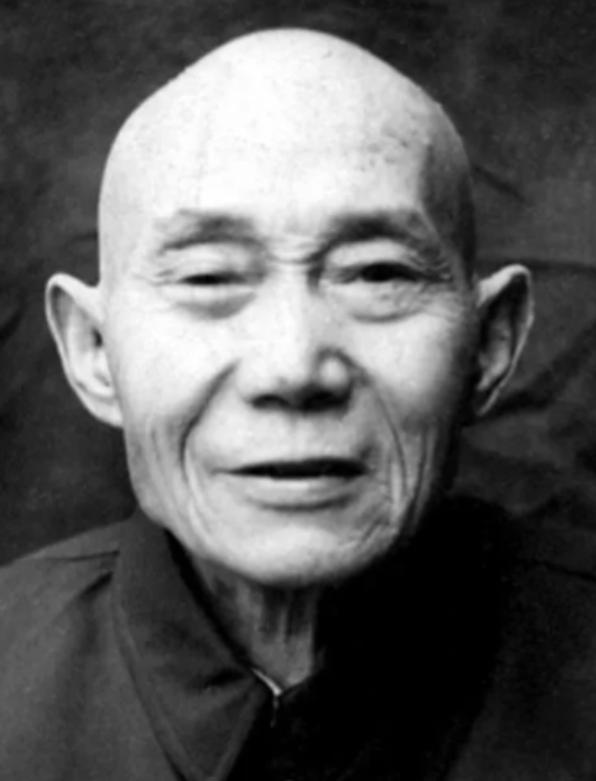 1940年，吴凤翔刺杀日军少将，走到门口时，他发现里面有好几名日军，刺杀没有把