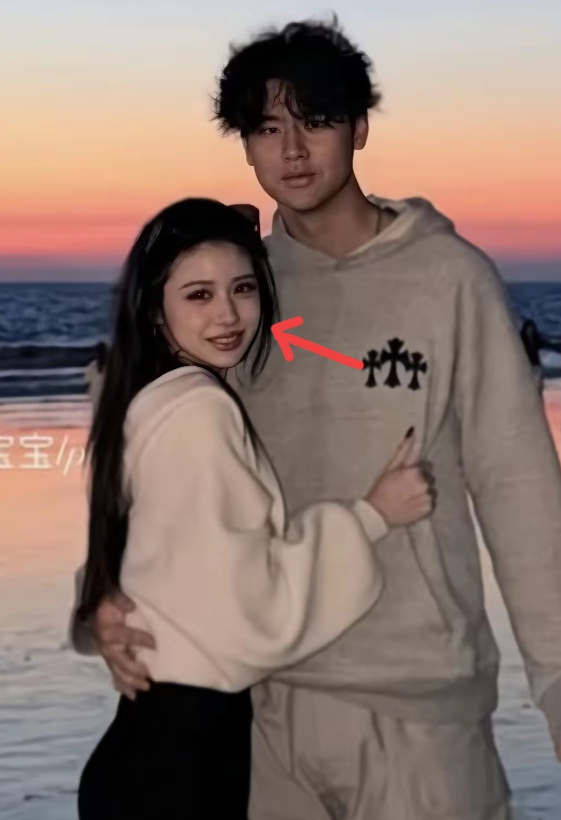 汪峰看到女儿男友不吭声了森林北看到继女男友也不吭声了谁能料到，汪峰那容貌