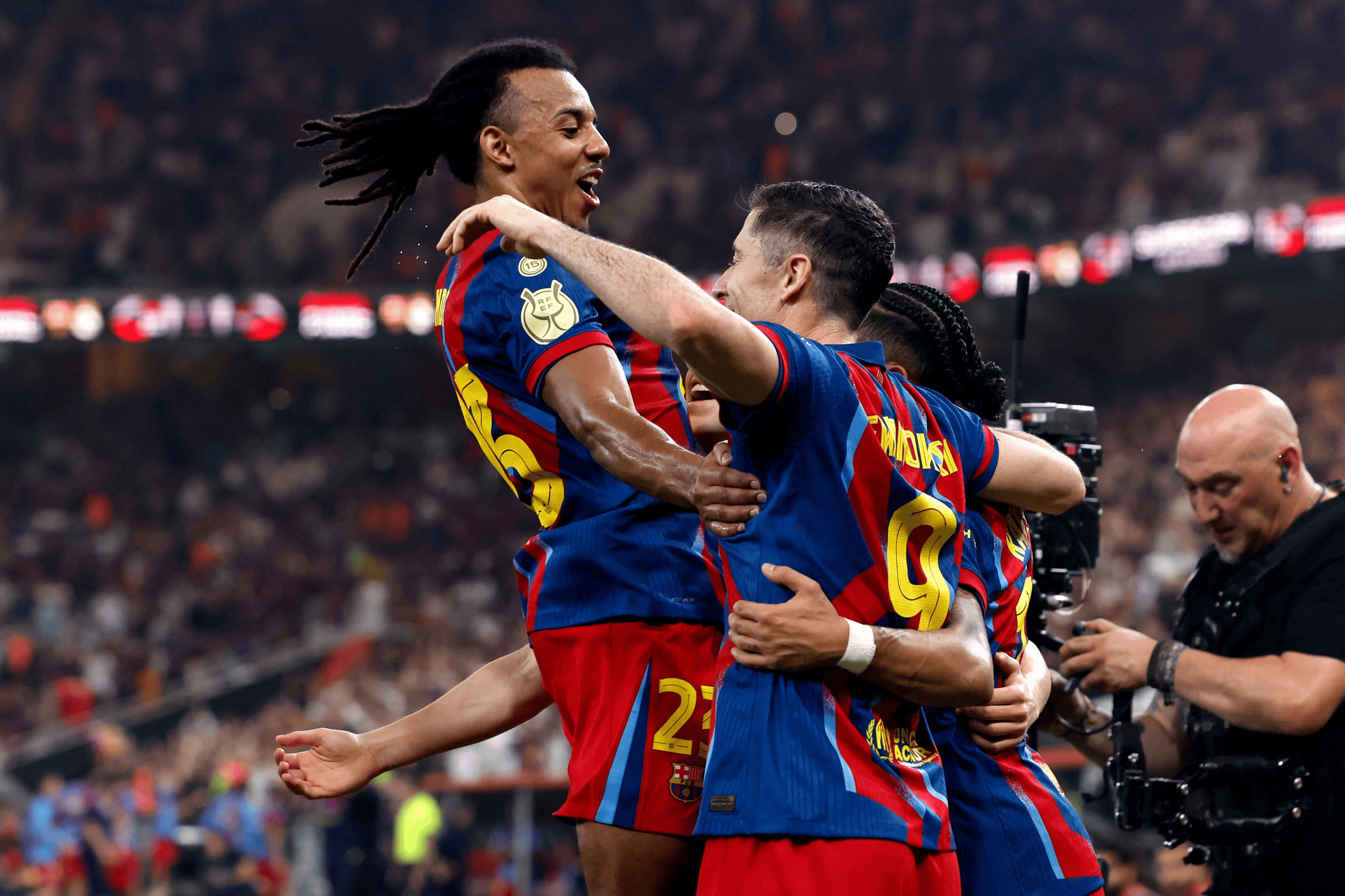 巴萨2-2皇马半场数据: 射门9-5, 射正5-5, 良机2-3