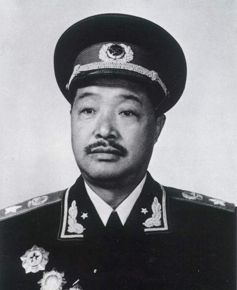 贺龙元帅有个超级强的能力，这点其他元帅应该都有略逊一筹，那就是爆兵能力，不然也不