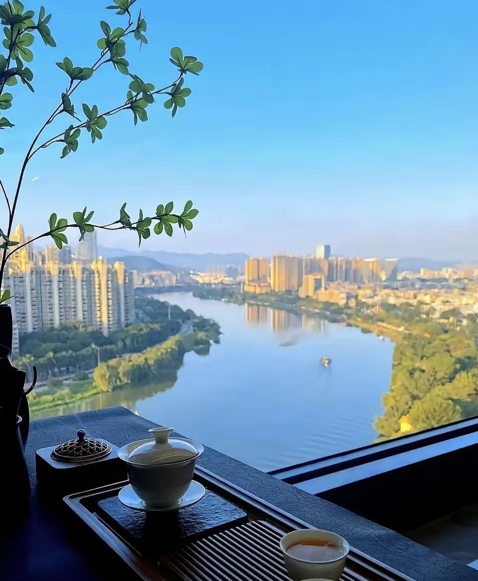 看到家庭存款等级表，我彻底沉默了我今天看到一个家庭存款等级表，差点没给我干