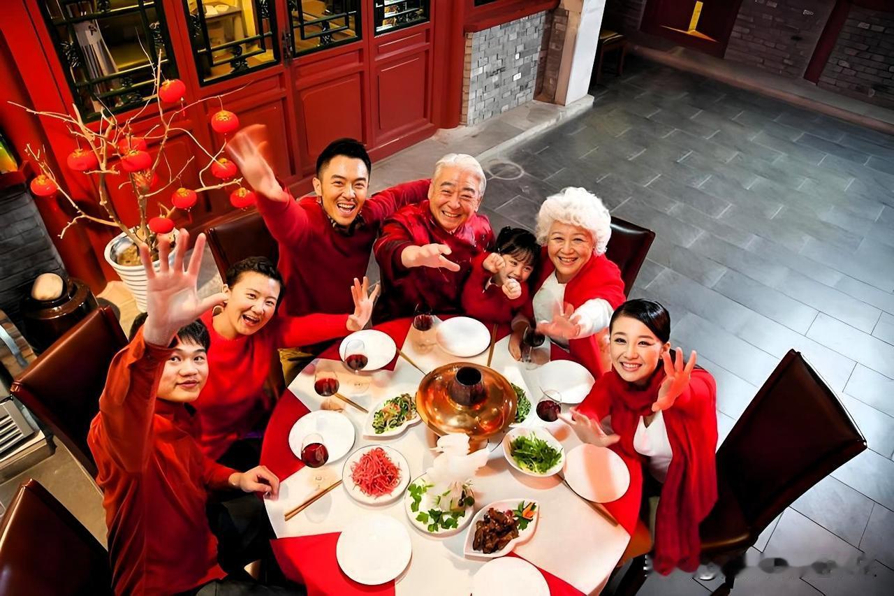 半夜接到表妹电话，哭得稀里哗啦，说困在海南回不来了。我懵了，第一反应是出啥大