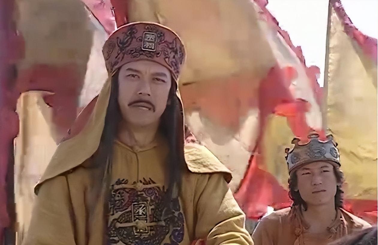 10万太平军从湖州突围，黄文金打算护送幼天王去陕西，在关中建立根据地。谁知，洪仁