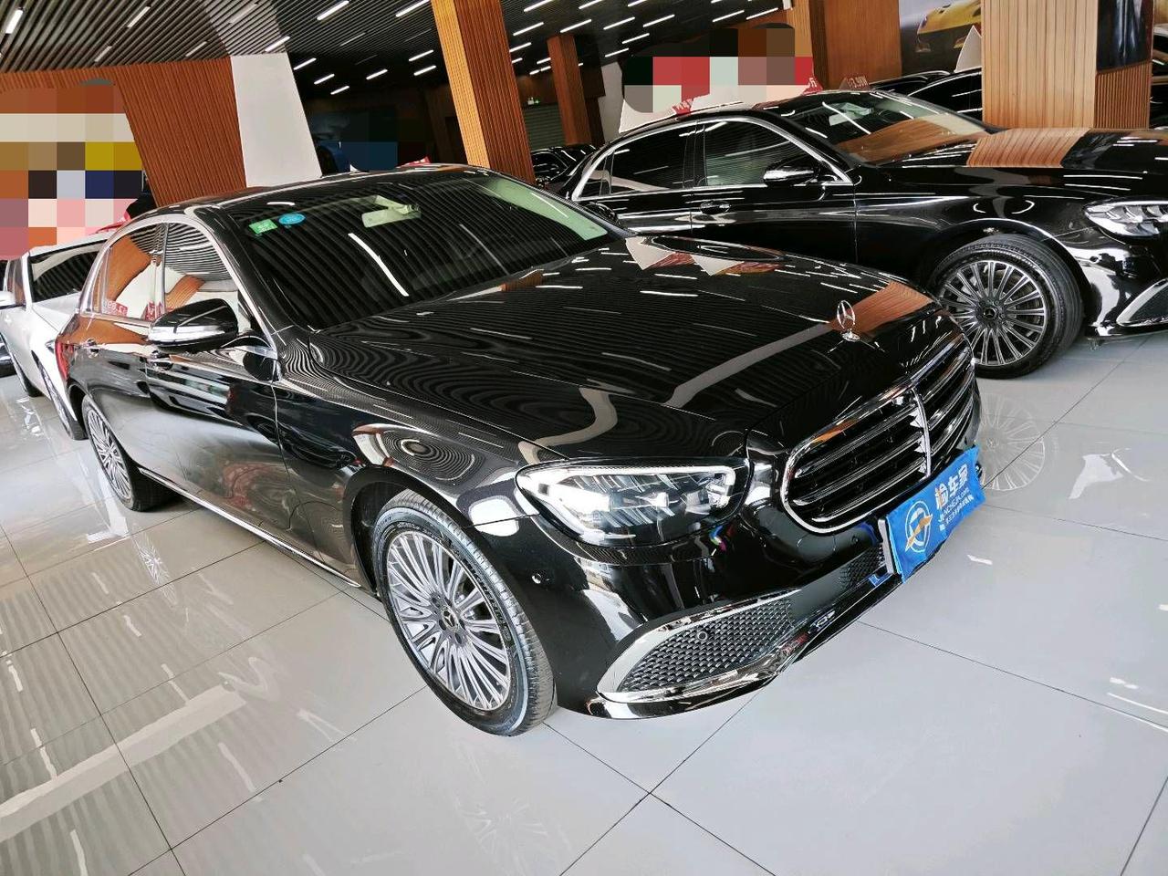 事故车卖的风生水起，只因它是奔驰？前两天帮粉丝验了一台奔驰E300，2019年