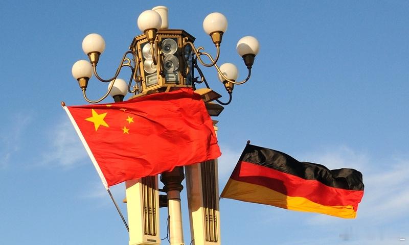 德国《商报》称中国商品的出口热潮仍在持续，中国对德国出口再次大幅增长。7月份，中