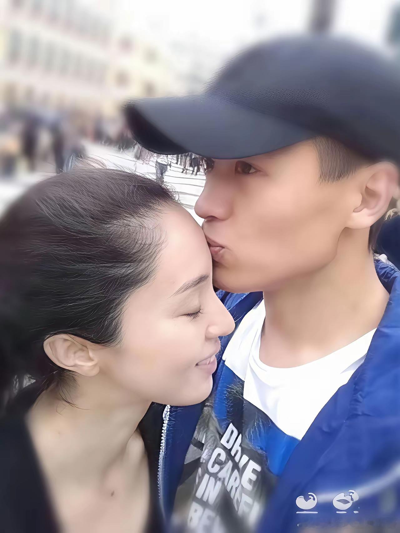 翻到高云翔和董璇昔日同框，真的是男帅女美啊，多般配的一对，曾经是多少人磕过的CP
