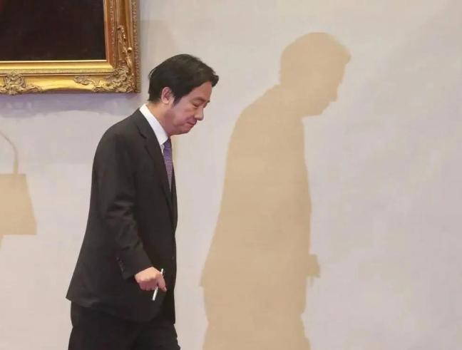 国台办重磅表态，这些人可以出席九三阅兵，赖清德满盘皆输。国台办表态了，九三阅兵的