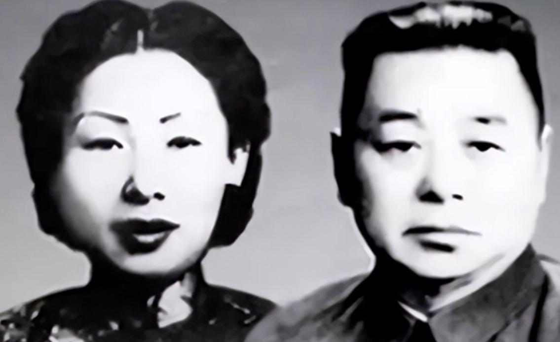 1948年10月，蒋介石让给淞沪警备司令宣铁吾发去密电，让将范绍增抓捕押往南京，