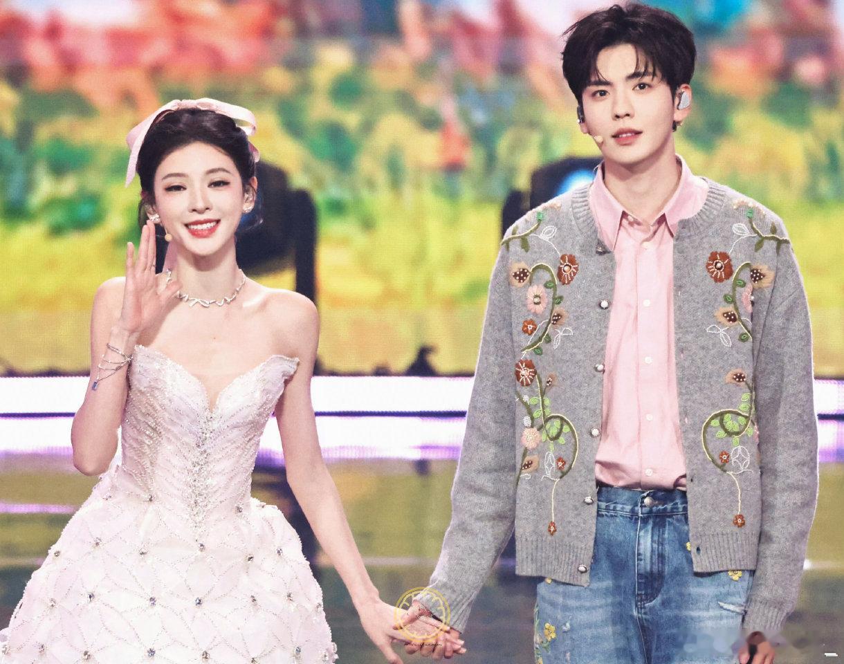 期待张予曦毕雯珺合体！！！第六个合作舞台涌上来好吗！