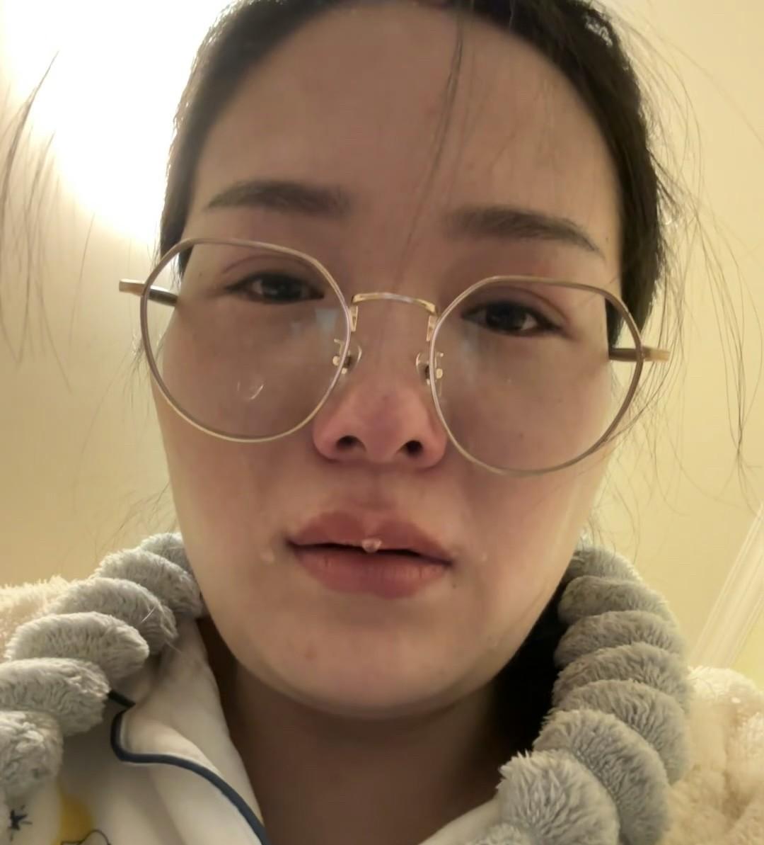 婆婆生病住院，要我去伺候。疲惫的一天结束，我刚进家门，还没来得及喘口气，