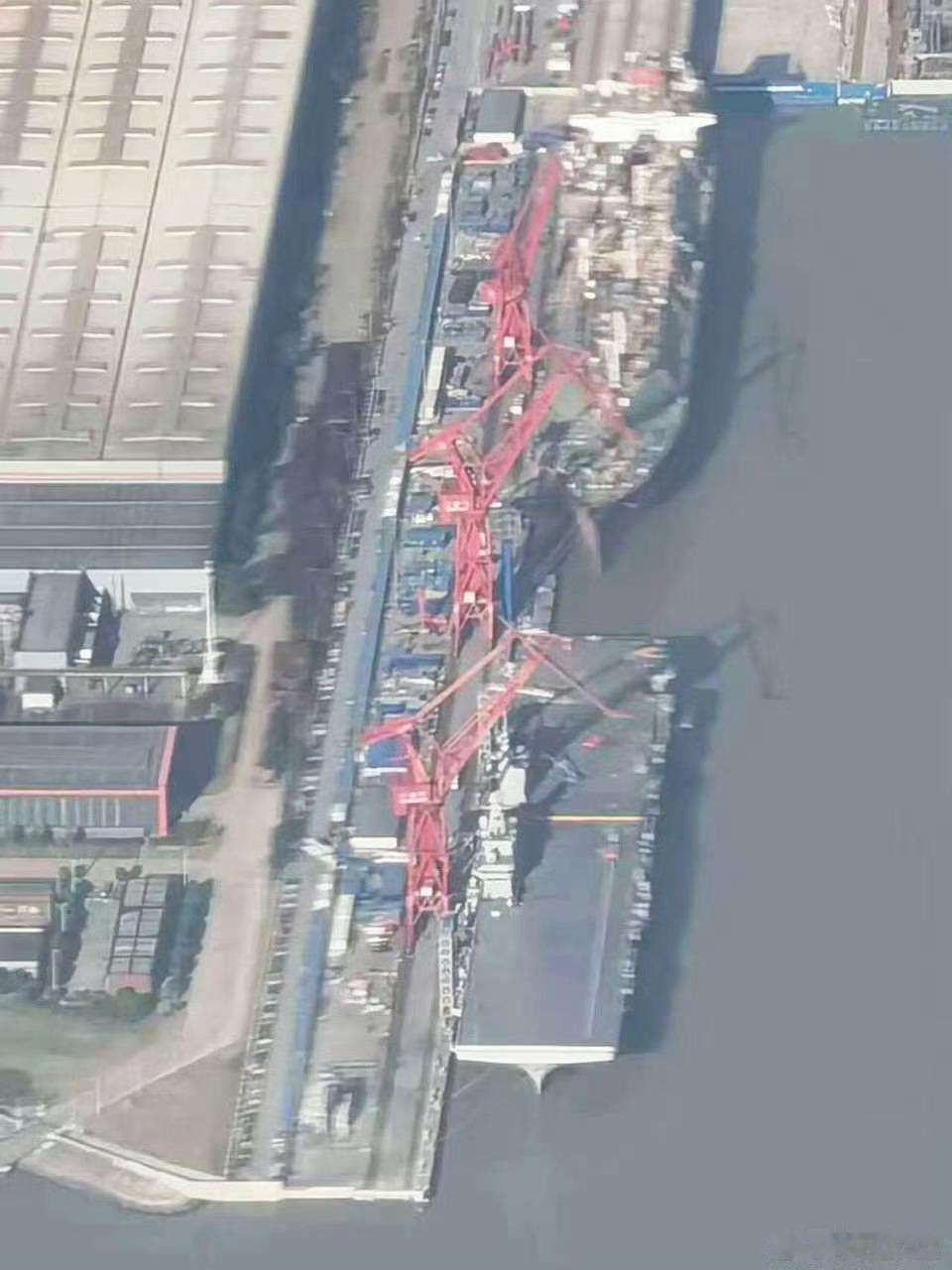 076在港池弹小车被拍航班到了。烽火问鼎计划​​​