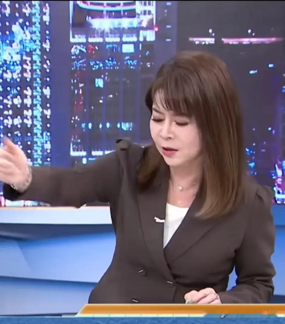 12月13日，在国家公祭日当天，台湾TVBS主持人钱怡君却在节目中说‘所谓的南京