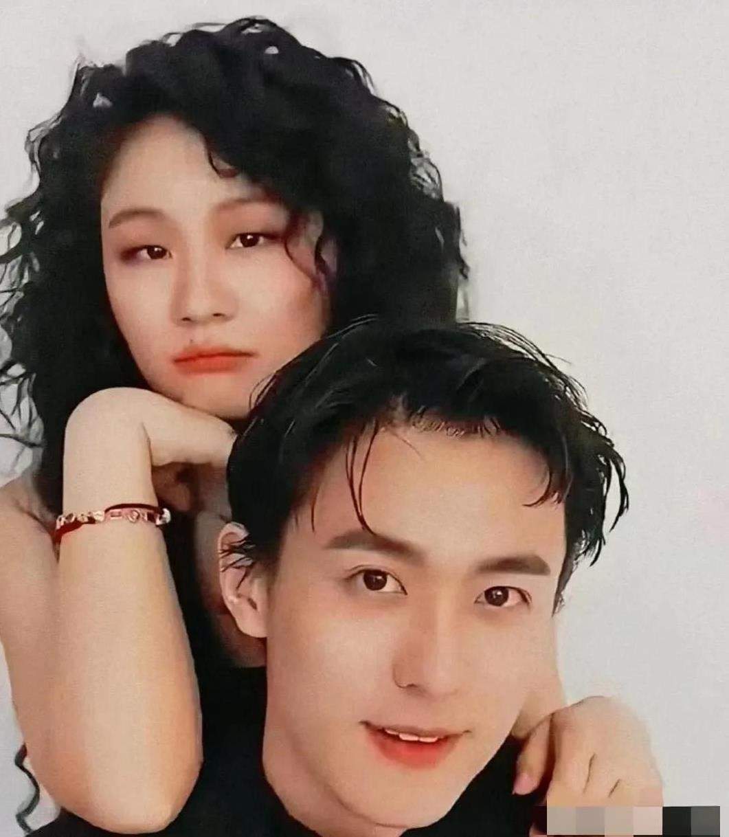 开始有一点理解金靖了，思路清晰、目标明确，孩子爸爸不想结婚，婆婆对自己不满意，