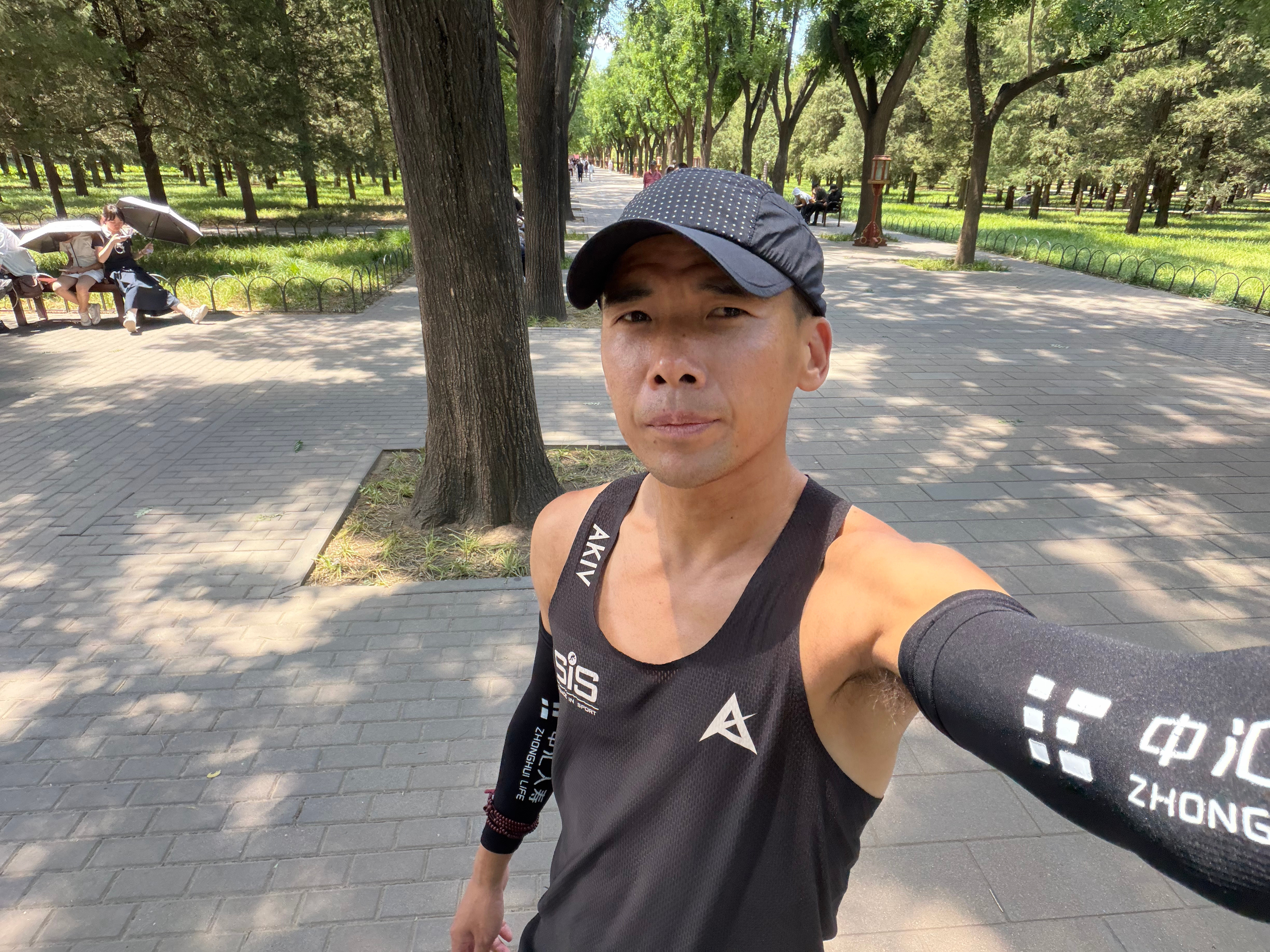 跑不动先生的日常好久没来天坛跑步了，今天来天坛遛个弯，顺便拉了坨💩突然觉得