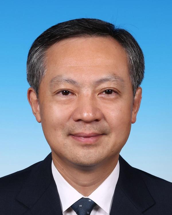 靴子终于落地了，张硕辅的被查不让人奇怪。他是水利战线上成长起来的干部，在湖南从最