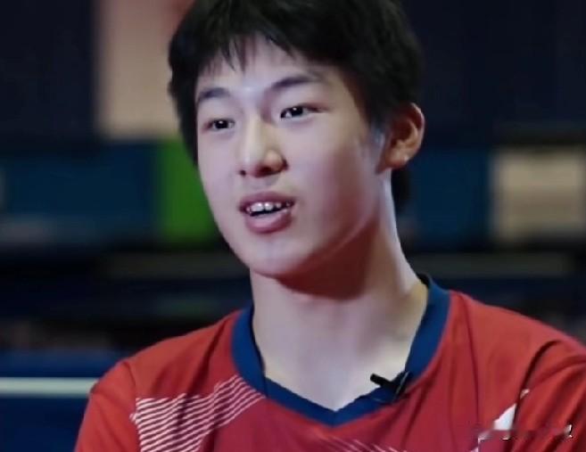 温瑞博拿到亚军后，张继科又火了！最近乒乓球圈最热闹的事，莫过于19岁小将温瑞