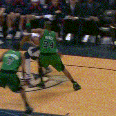 卡特一个经典的回马枪过人。