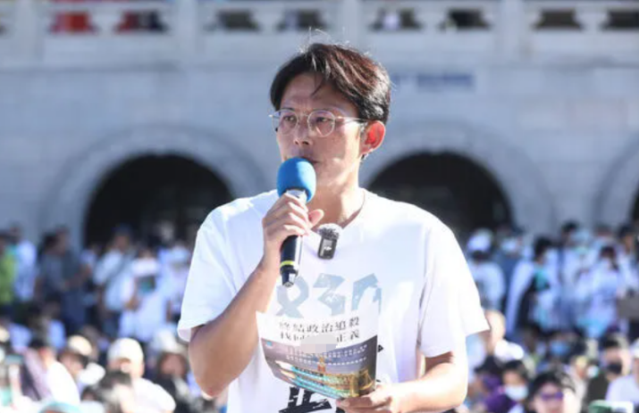 称不惧被赖清德对付　黄国昌呛：民主进步可丢垃圾桶、刘世芳丢人民众党主席黄国昌