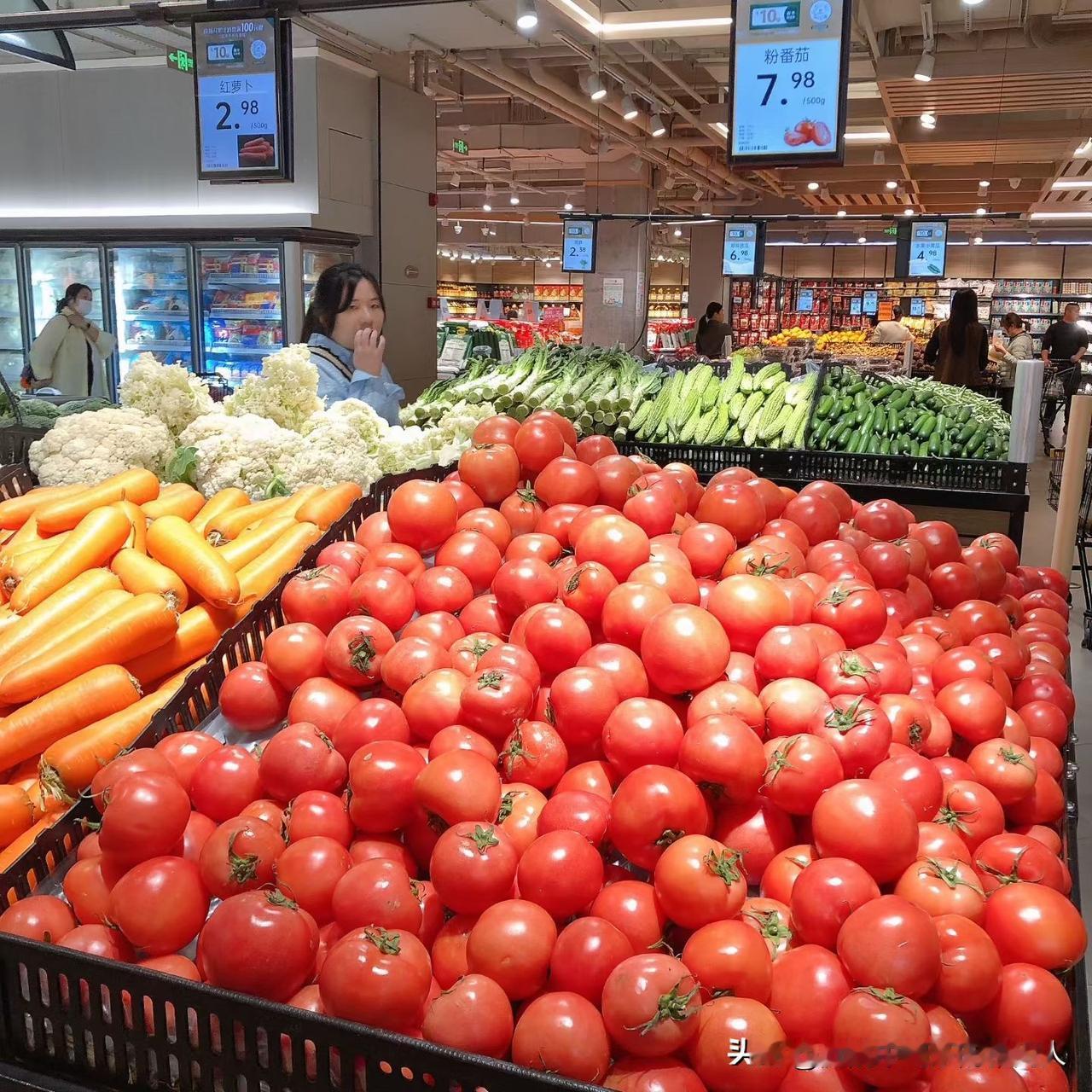 青椒贵，咱不吃！黄瓜贵，咱不吃！菠菜贵，咱也不吃！咱打工人过日子，主打一