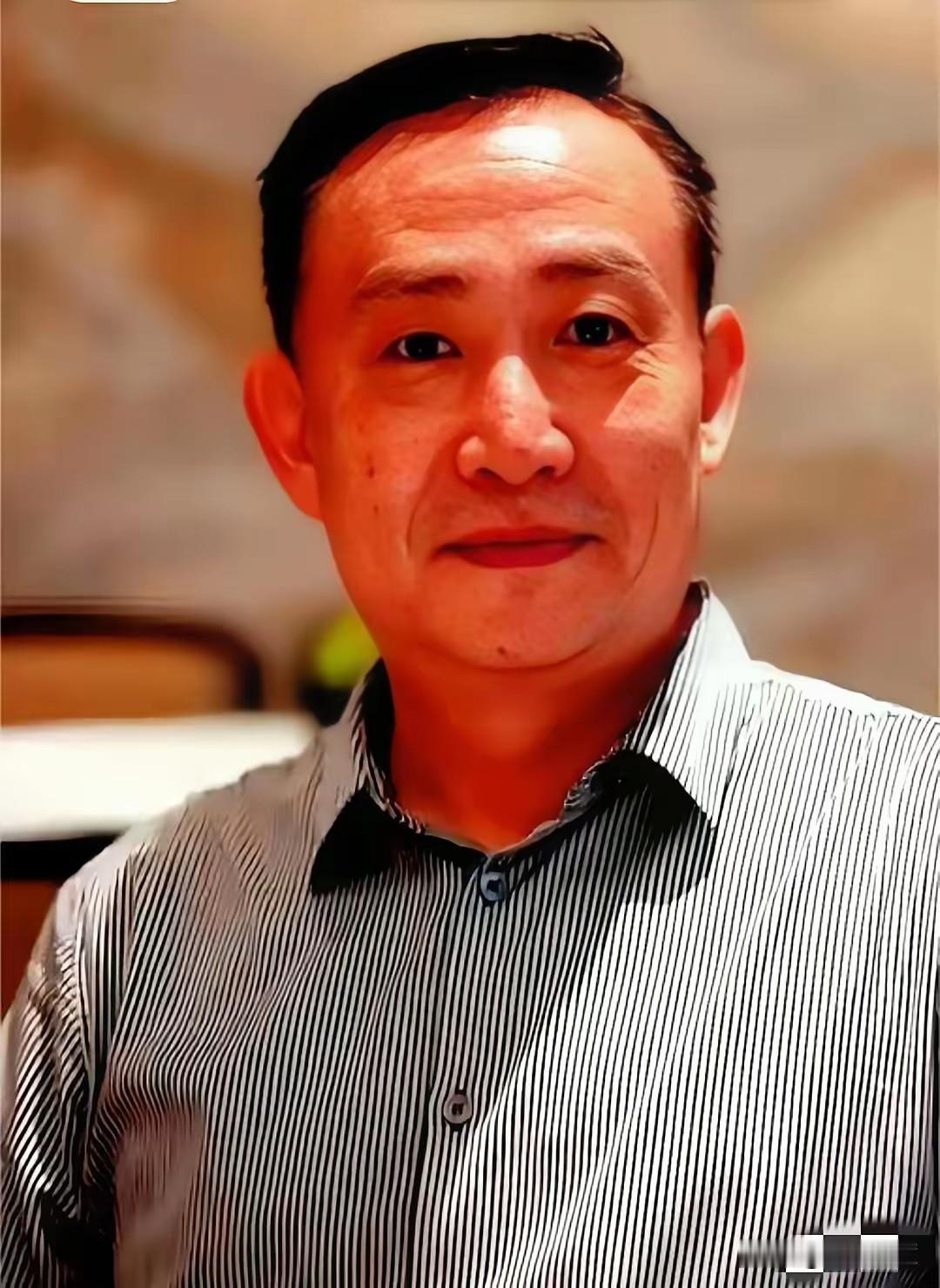 最近，网上爆传：说是​卢麒元直接捅破了​“两万万两白银”的惊天大窟窿。总觉得这