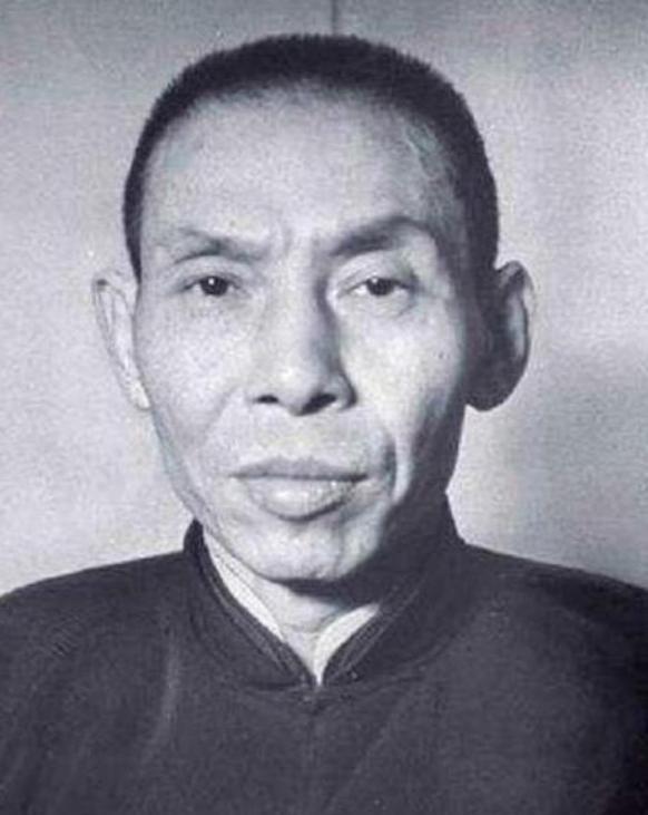 杜月笙在重庆遭人绑架，绑匪开口要40万，杜月笙却说：“给你90万，剩下的兄弟们喝