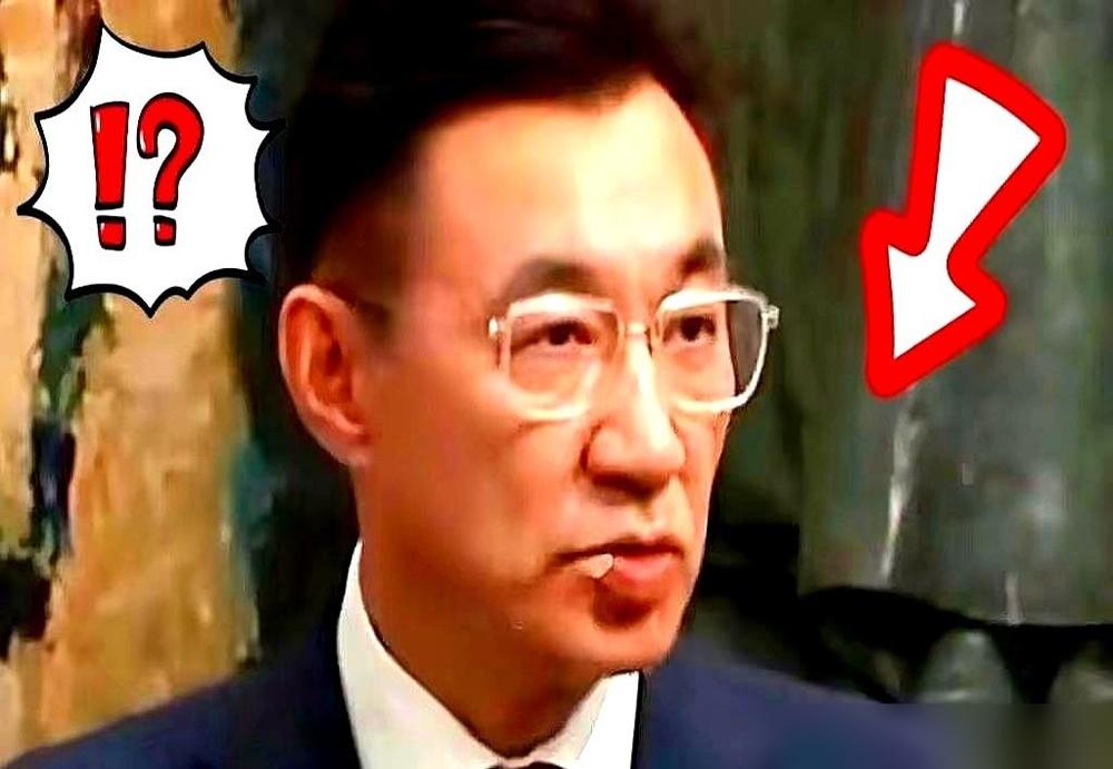 江启臣那句挺卢的口号，听着像站队，实则是在权力天平上猛砸了一块秤砣。卢秀燕早先那