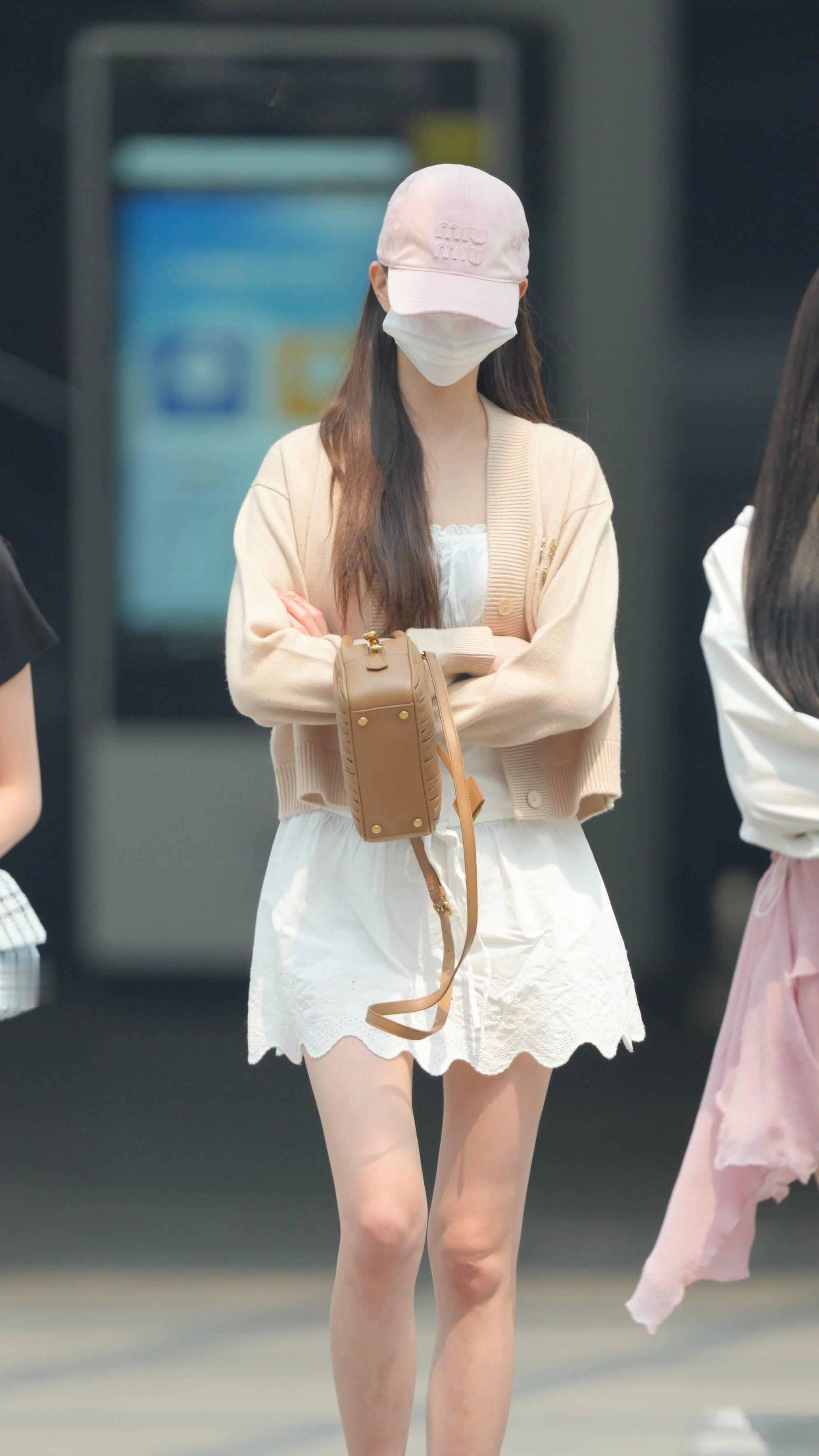 张元英这身材颜值在国内应该能占据榜首