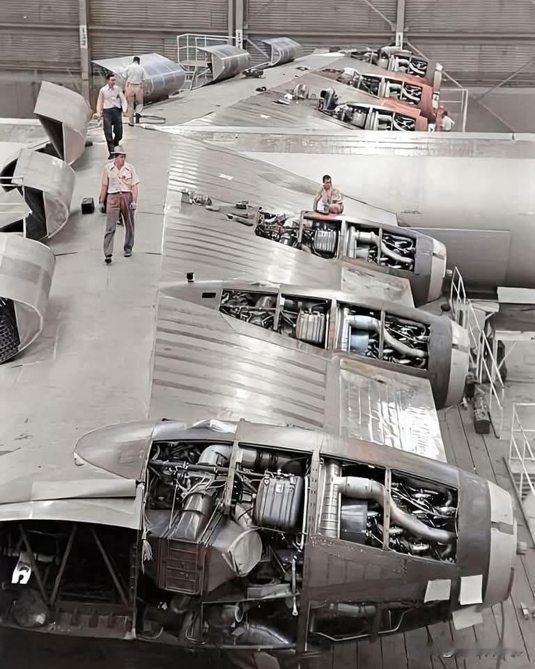 你能猜出他们正在制造的是哪种飞机吗？