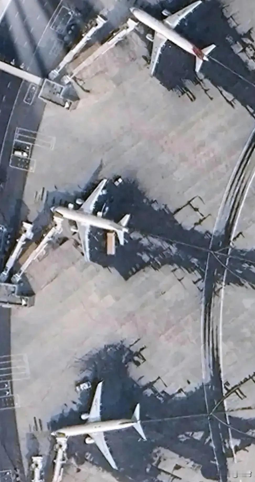 委内瑞拉这手速两天报废9架飞机把老美给整不会了这就是典