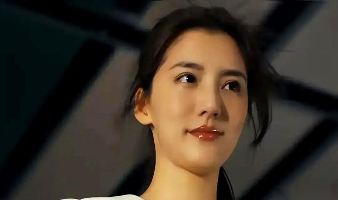 听说把原编剧陈十三请回来了，给了个头衔，叫“创意顾问”。我一听这词儿，心就凉了