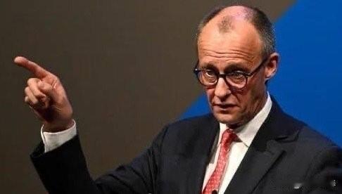 德国政府发言人表示，德国总理默茨将于2月24日至27日首次访华，展开上任后首次访