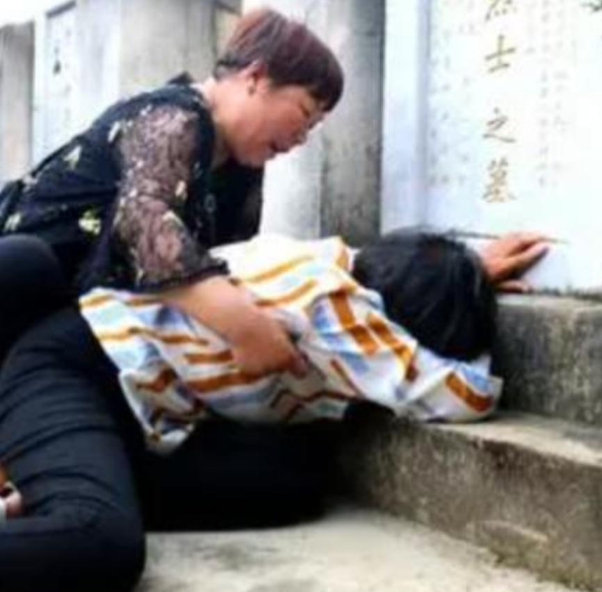 1984年，新婚三天的战士，在前线壮烈牺牲，谁知，妻子竟然转身就嫁给了丈夫的亲哥