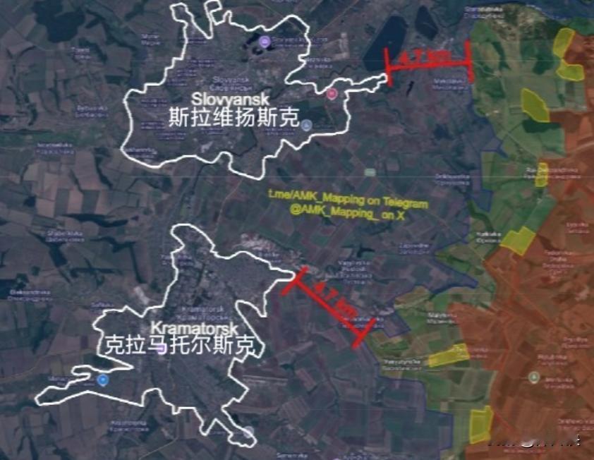 俄军南部集群前沿阵地距离双子城的边缘都是4.7公里左右。 刚看了最新的战场消