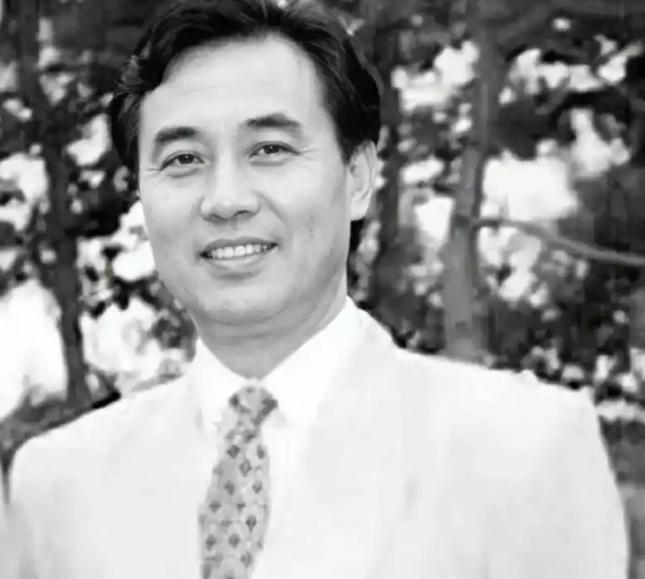 潜伏整整20年！前驻日武官王庆简，是我军潜伏时间最长、危害最大的叛徒之一。多