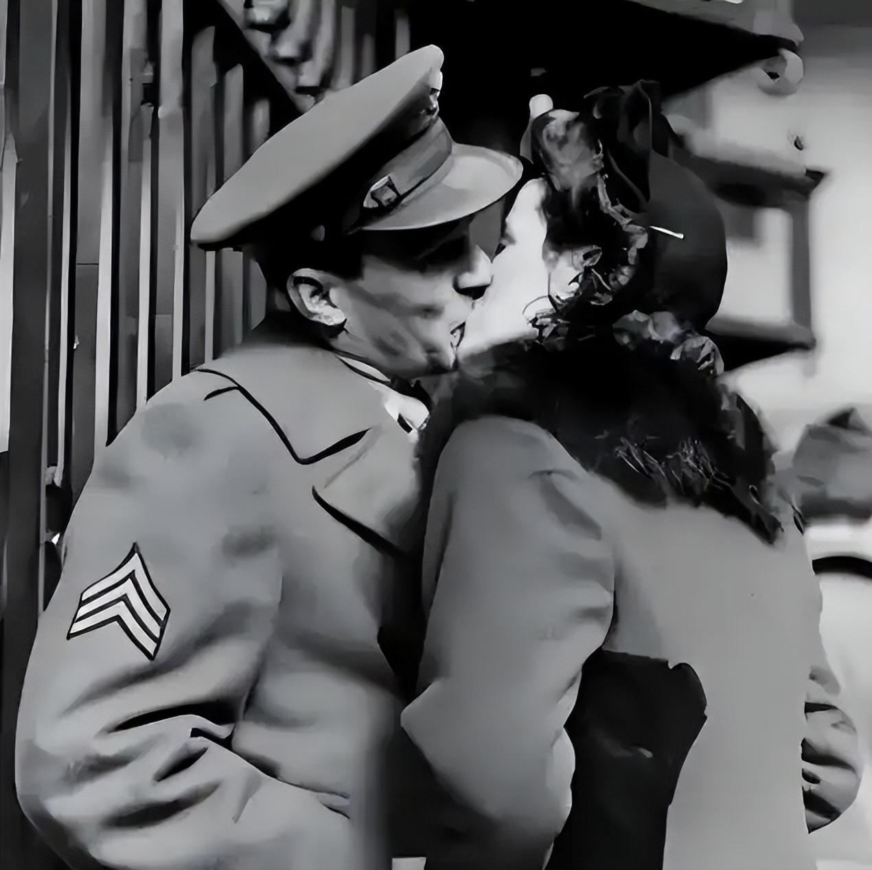 1944年，德国721细菌研究所，一位女管理员哀求负责人亨内博士吻别，博士不假思