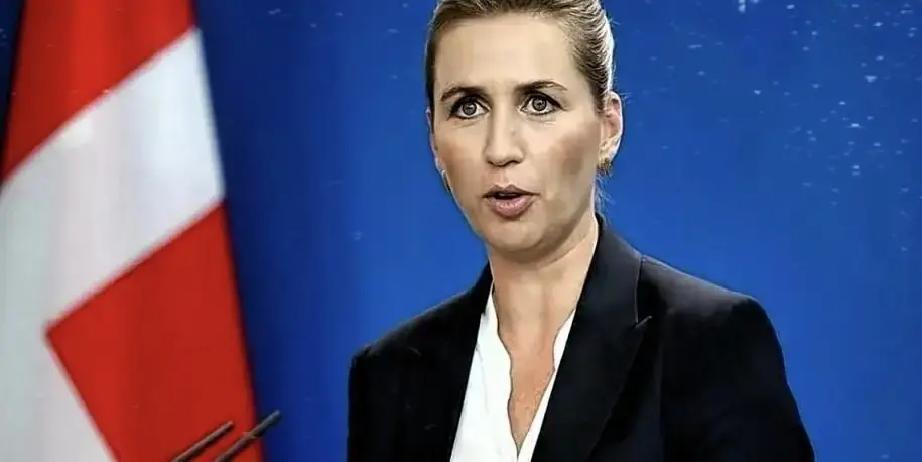 丹麦首相昨天说的话，算是把窗户纸彻底捅破了。她说如果美国敢对格陵兰下黑手用强的，
