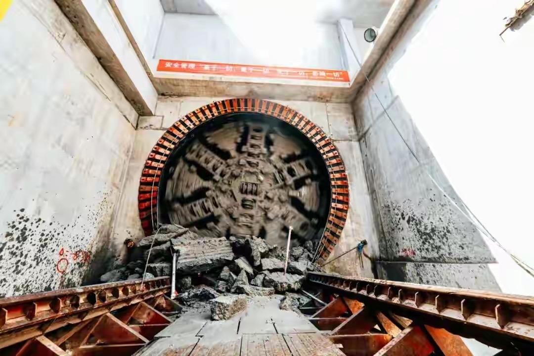 杭州地铁18号线迎重大突破！全线首个双线洞通区间顺利贯通好消息传来，7月30