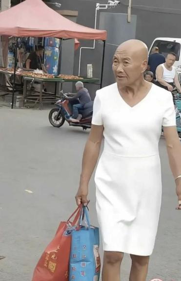 惨剧终究还是酿成了！山东淄博临淄那边，72岁的崔某跟工友宋某平日里就结了梁子，心