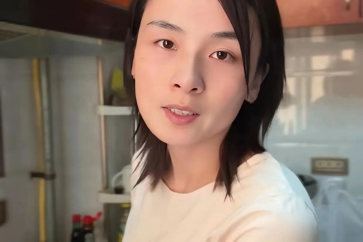 瑾汐出来发声了，确认了确实要给温州父母交生活费。至于多少就按她两个姐姐回应的。