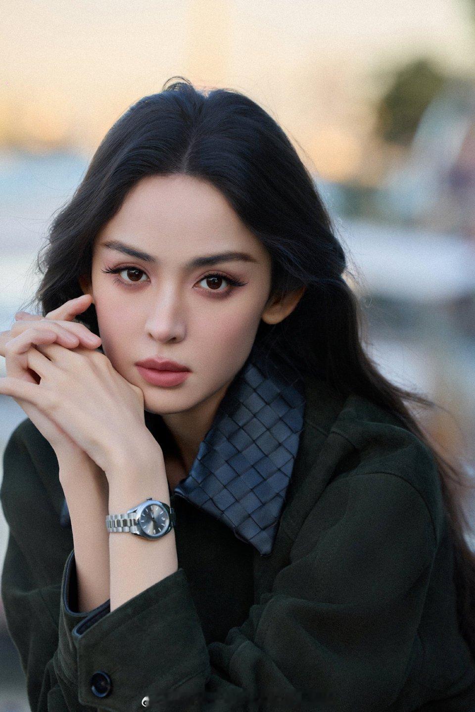 不重要，真的不重要。单也好双也罢，都改变不了娜扎美到我心巴上的事实。