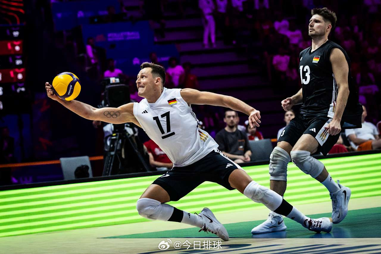 【2026世界男排联赛格利维采站：波兰男排3-1德国男排】北京时间27日深夜，
