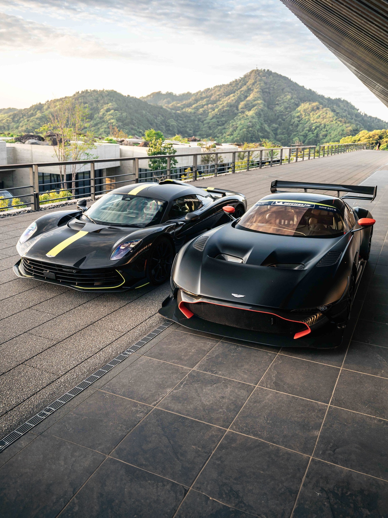 AstonMartinVulcan&Valhalla阿斯顿马丁aston