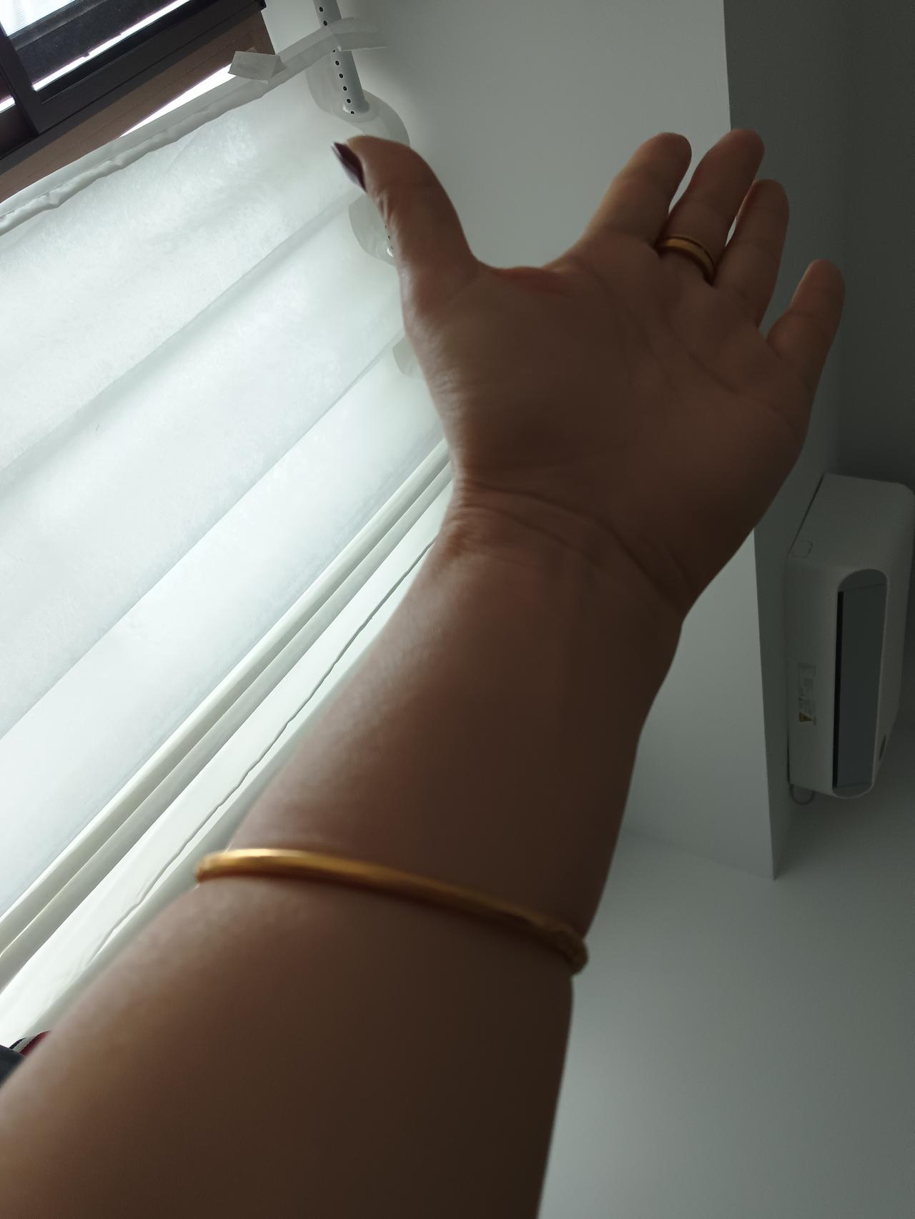 像我这么穷的人，都拼了命地去买黄金，国际金价能不涨吗？[捂脸哭]想想自己真