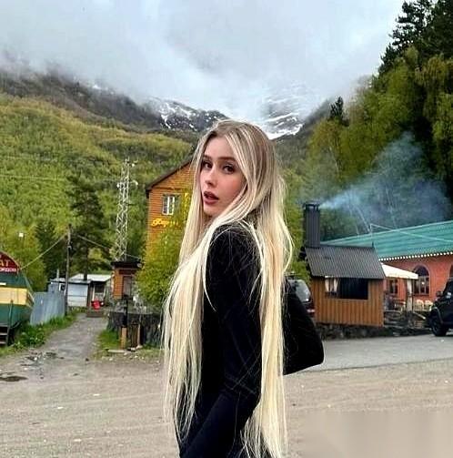 我跟你说，真有哥们儿娶了俄罗斯媳妇，生完孩子，老婆长出了络腮胡，比自己还浓。别