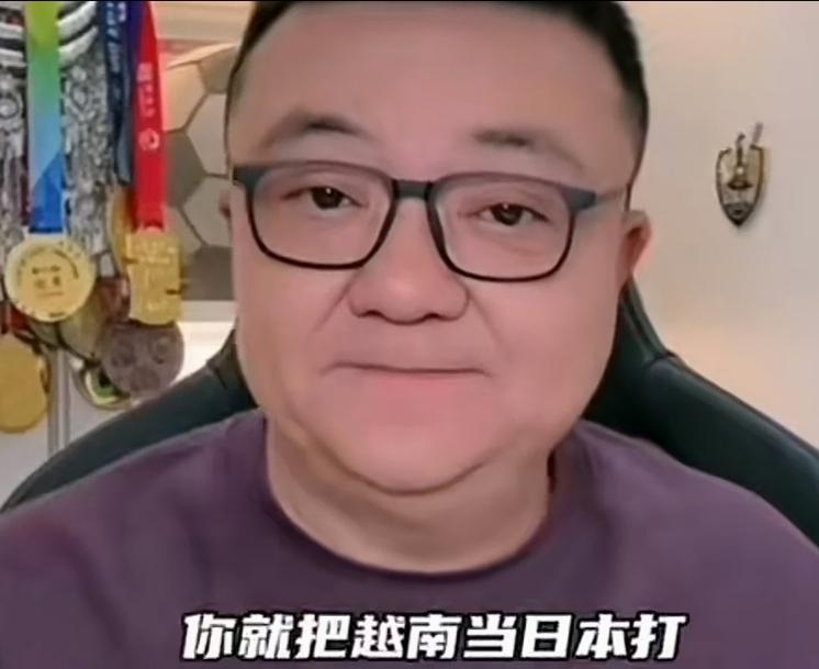 半决赛，面对越南U23队该如何踢？董路给出了自己的建议！把越南队当成日本队去