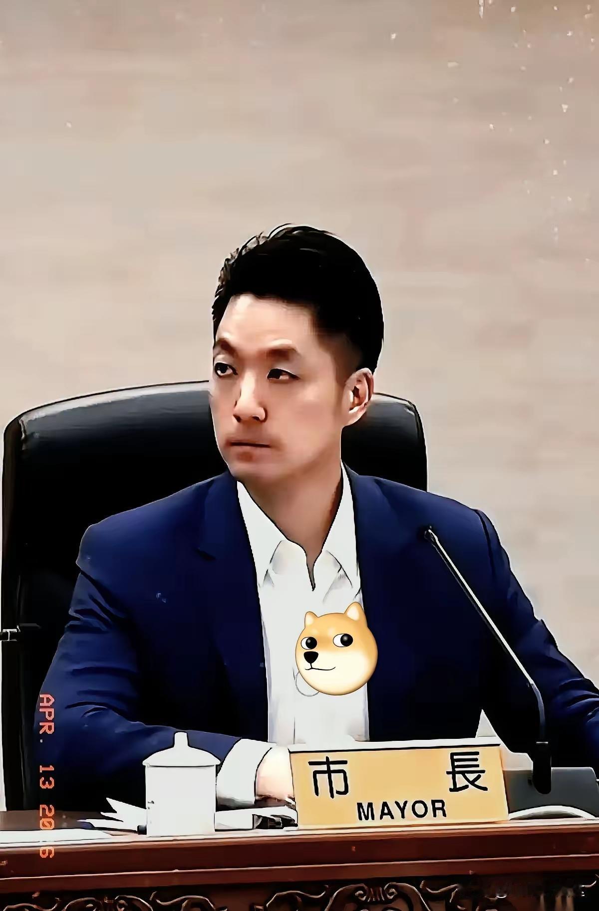 不认中国人还想迁祖坟？蒋万安被怼到哑口无言​​两蒋灵柩要不要回大陆这事，显然蒋