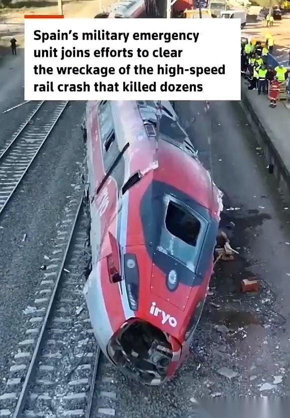 西班牙。190多条人命。一辆日本造的高铁，开着开着，duang，跟对面的车撞上