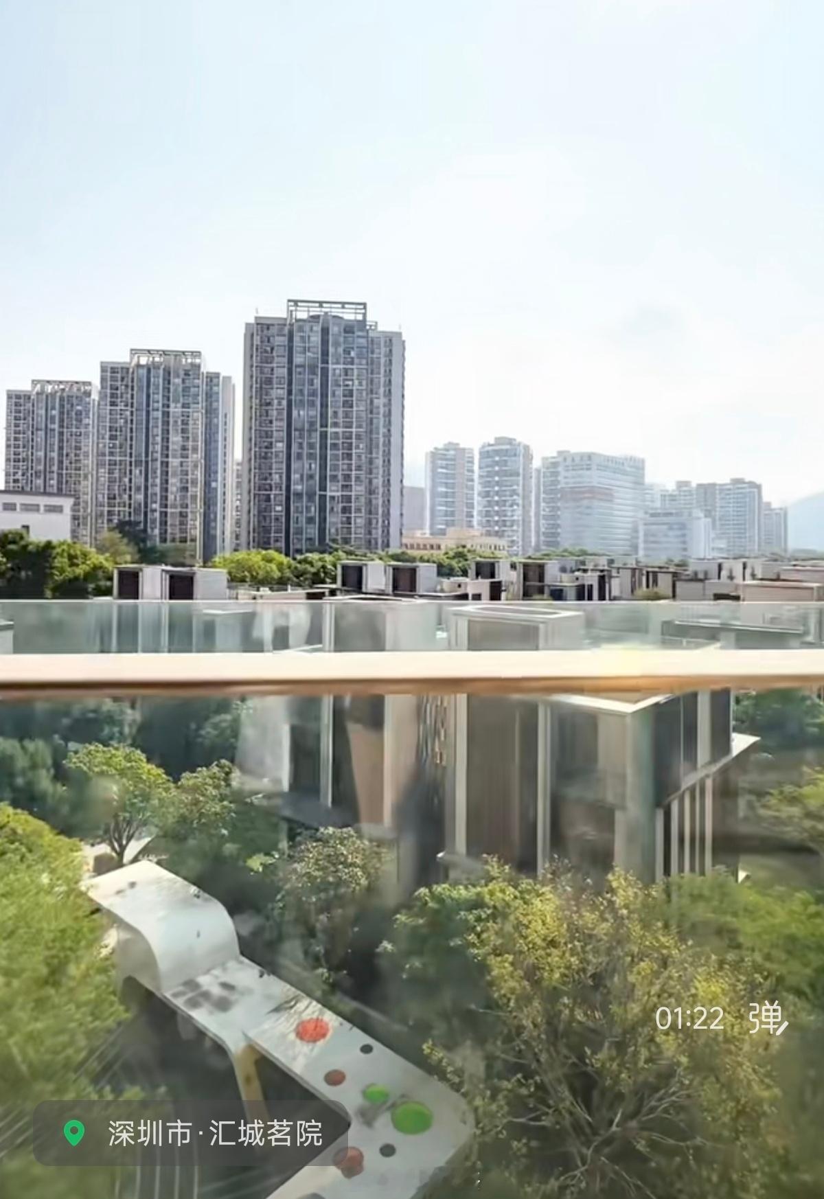 深圳南山西丽汇城茗院195平1565万成交，单价8万，4楼，也是最低的。业主原购