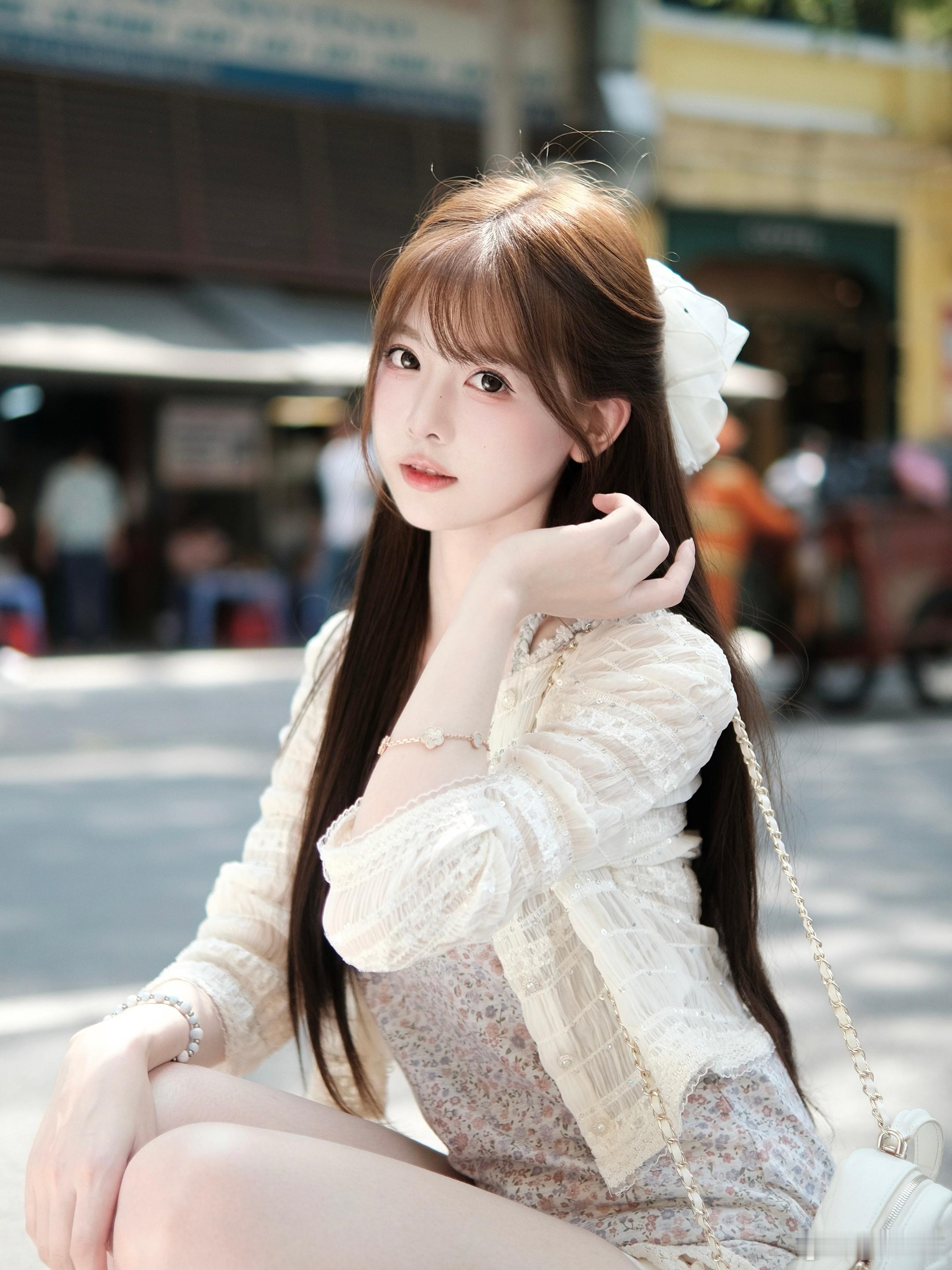 ɛ•͡ʼʼ 借点阳光晒点可爱☀️胡志明的夏天～今天的混搭日系风怎么样？嘿嘿里